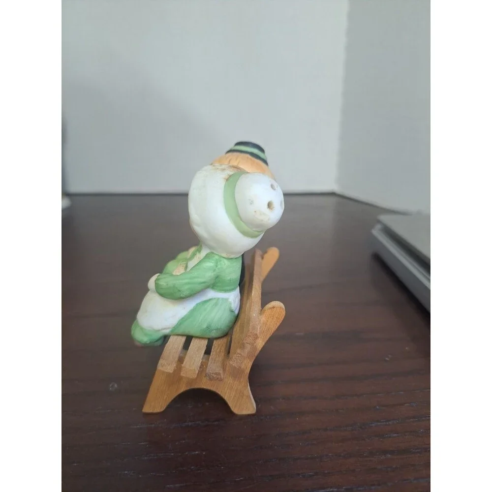 Vintage Saint Patricks Boy And Girl Kissing On Wooden Bench Porcelain Bisque...